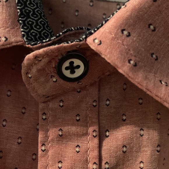 CRAFT+FLOW Button Down - Picture 5 of 9